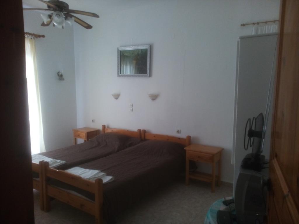 Karagiozos Studios & Apartment