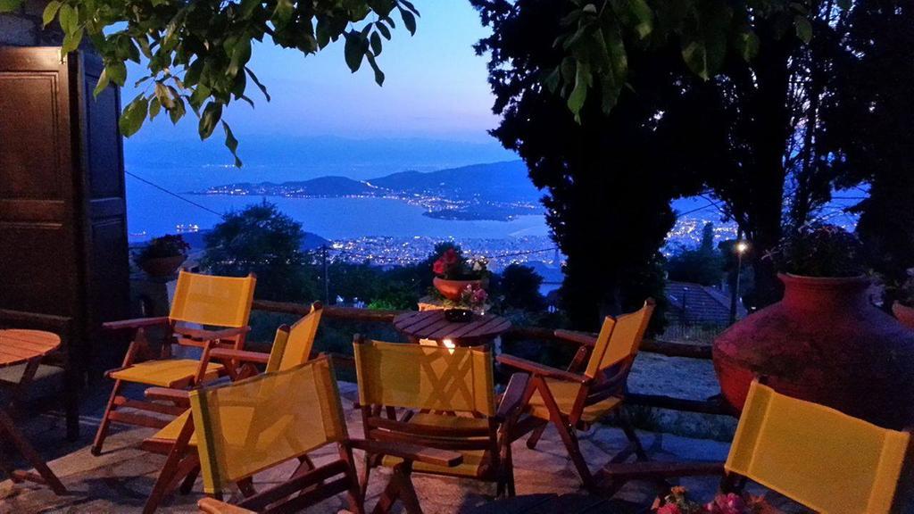 Archontiko Pantou Guest house