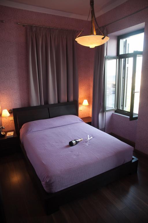 Spon Boutique Nafpaktos