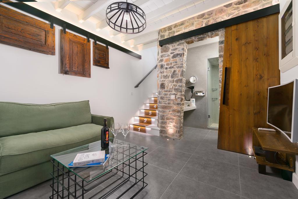 Villa Shore Summer House
