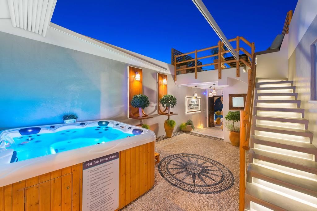 Shore Summer House Villa *