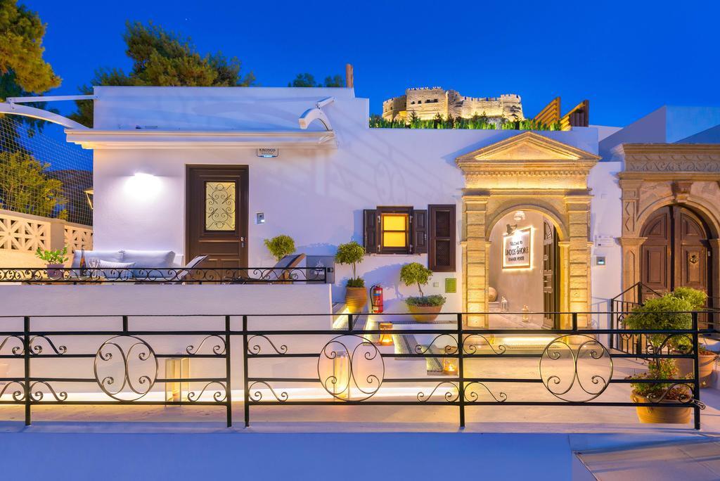 Shore Summer House Villa *