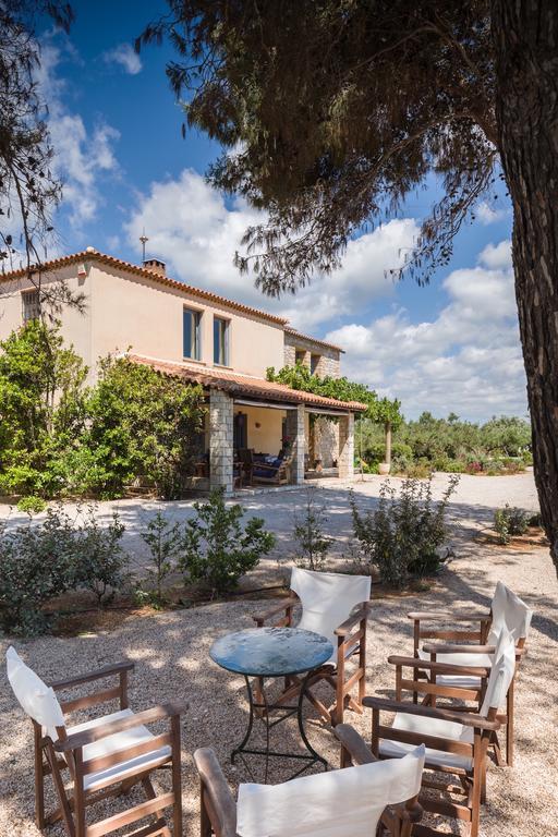 Villa Vrysomylos *