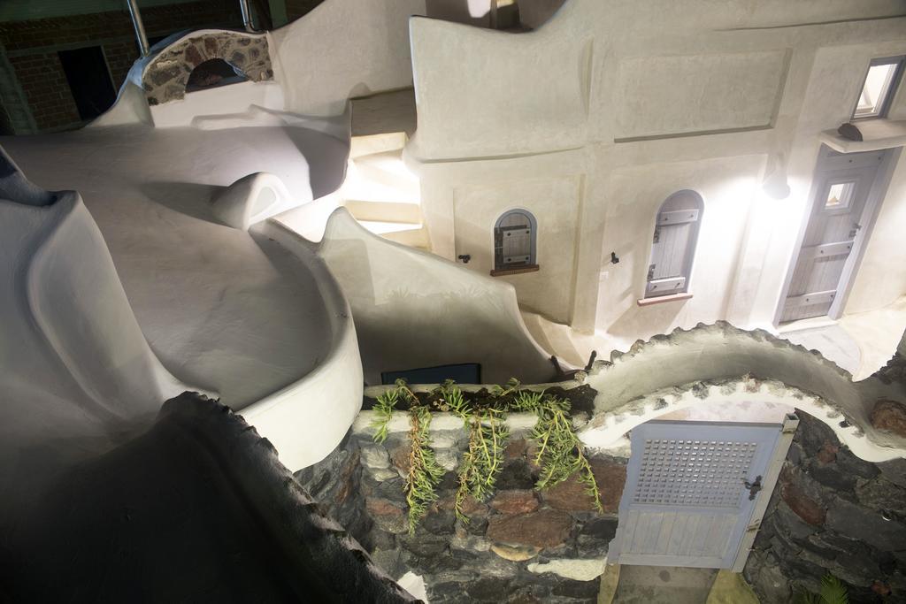 Villa αura Cave Fira (Santorini)