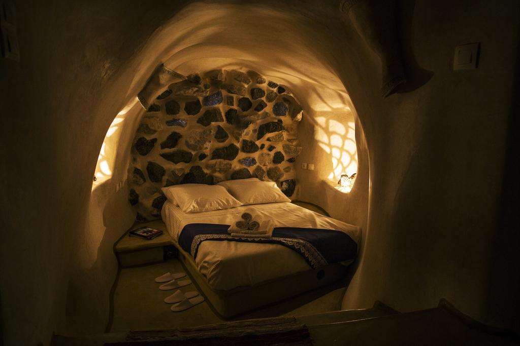 Villa αura Cave Fira (Santorini)