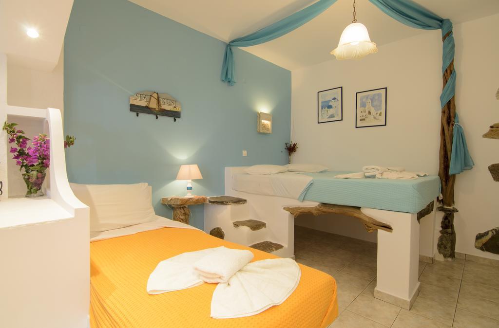 Evi's Guest house