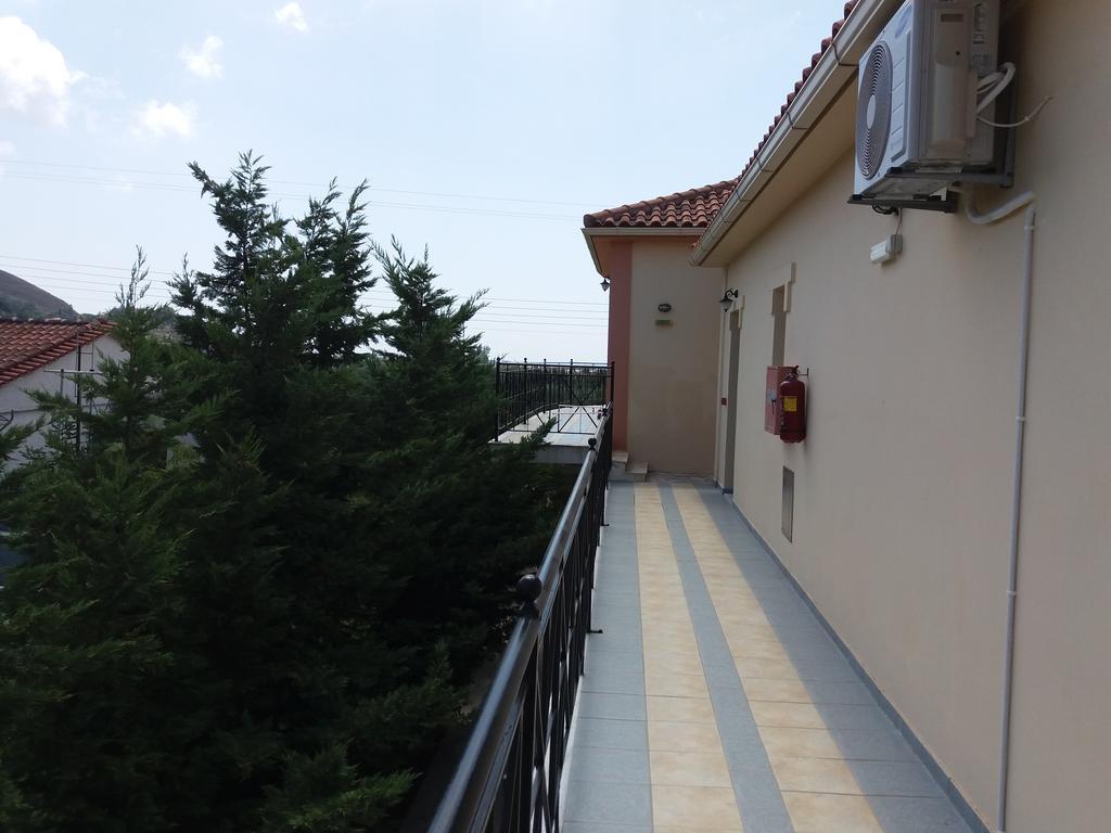 Elanthi Village 2*
