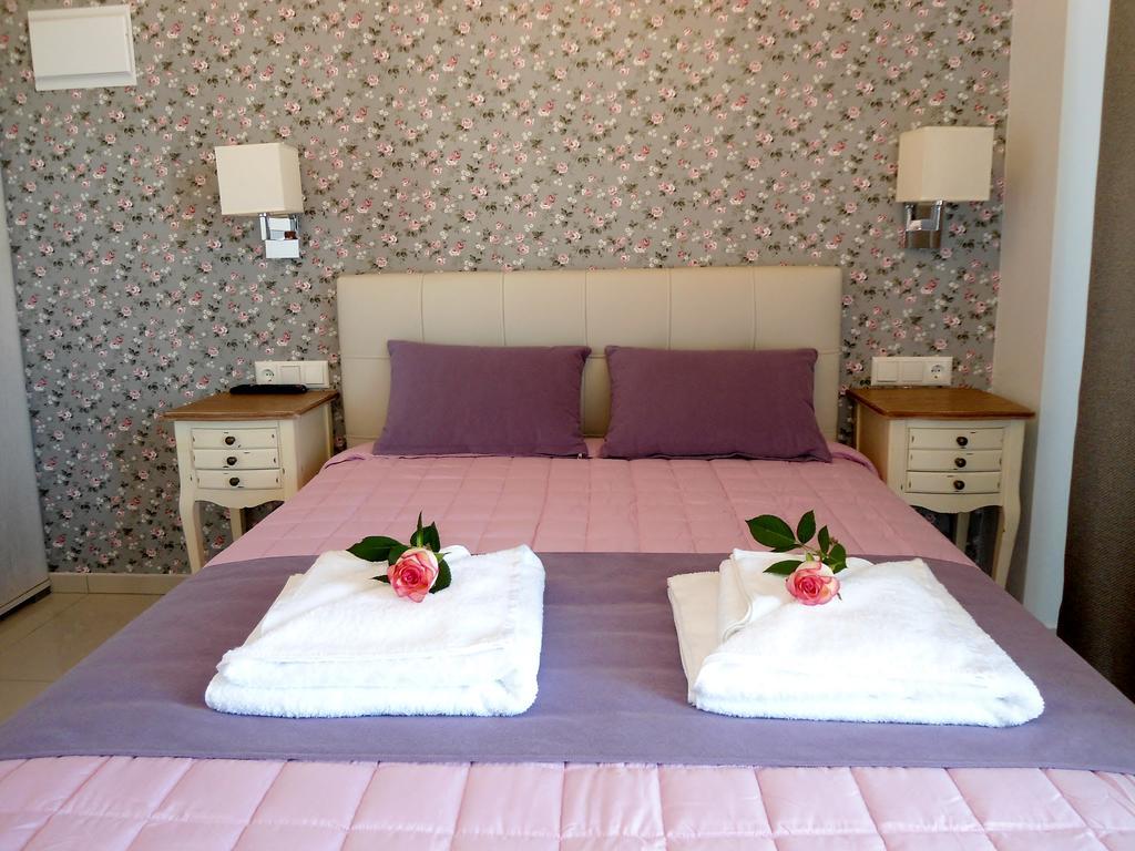 Petrakis Sunset Apartment