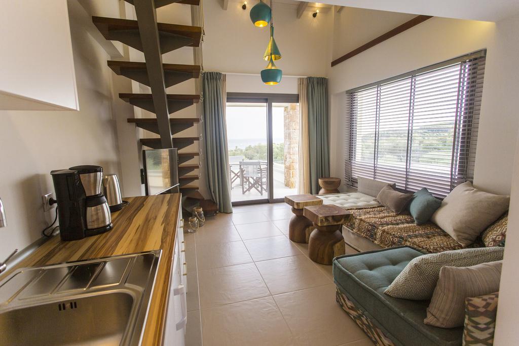 Golden Bay & Maisonettes *