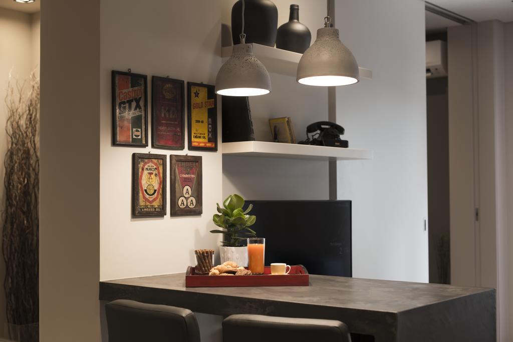 Apartment Luxury 2 Bdrm 10' Minutes Walk From The Acropolis Athens