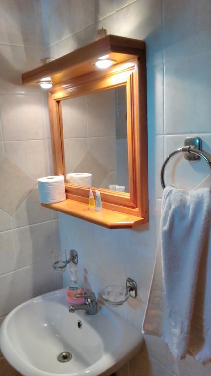 Posidonia Aparthotel 3*