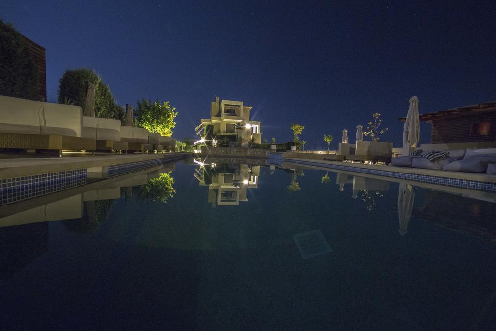 Apartment Niovi Boutique *