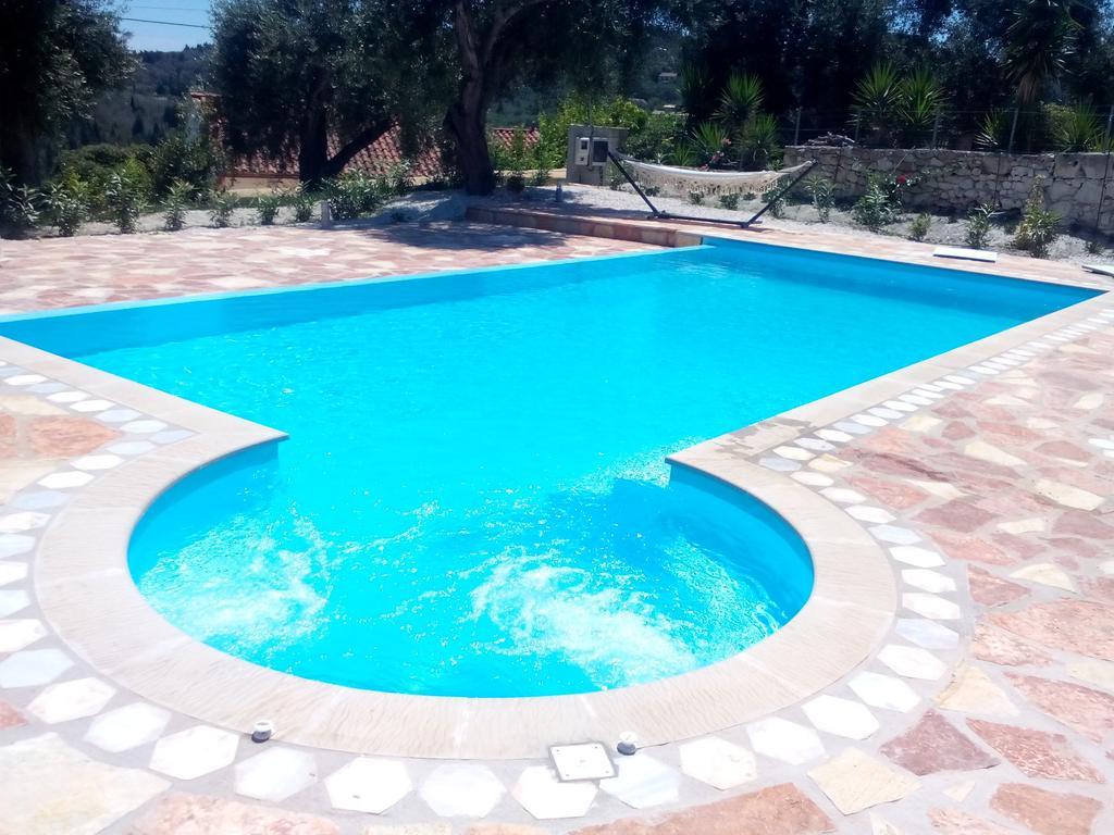 Androniki Villa