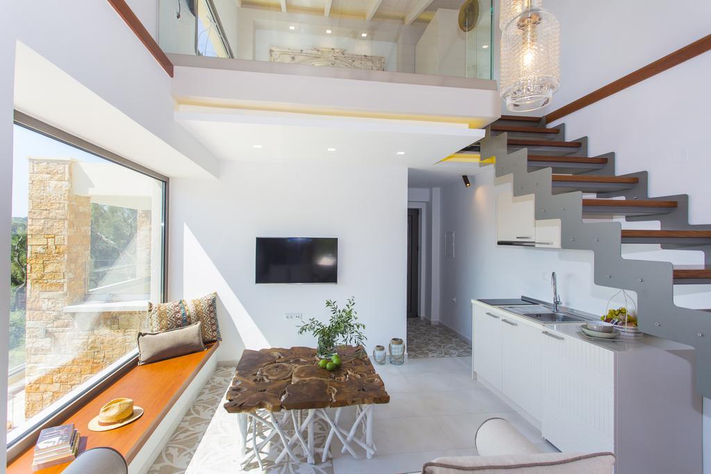 Golden Bay & Maisonettes Parga