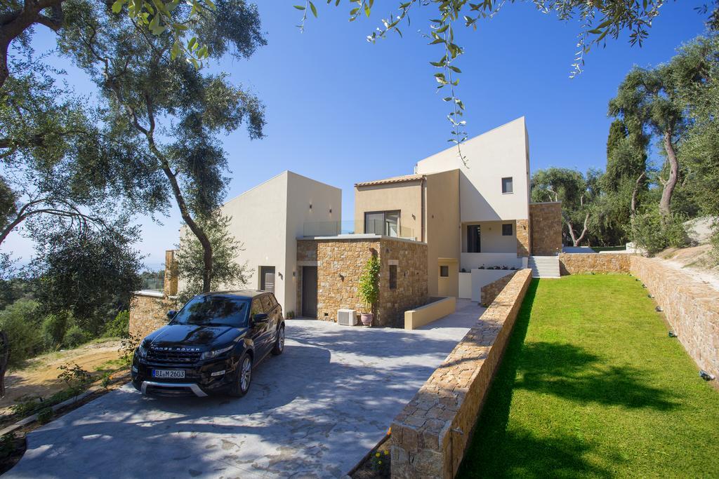 Golden Bay & Maisonettes *