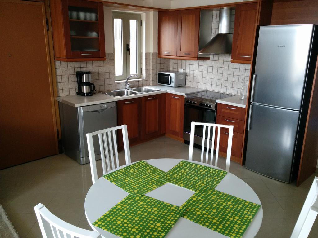 Beach View Apartment *