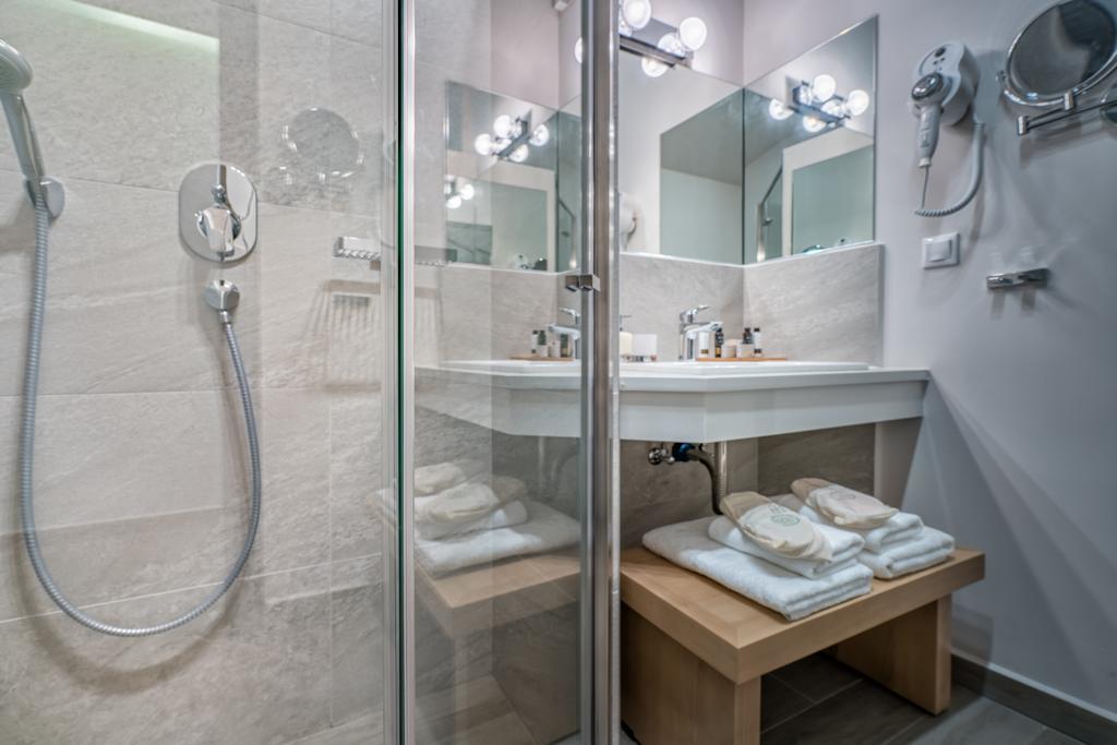Rivazzurra Beachfront Luxury Villa
