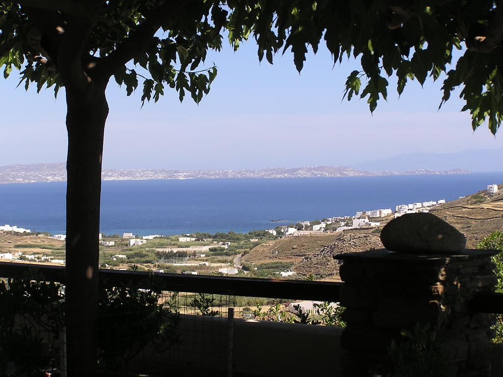 Santamare Agios Sostis (Tinos)