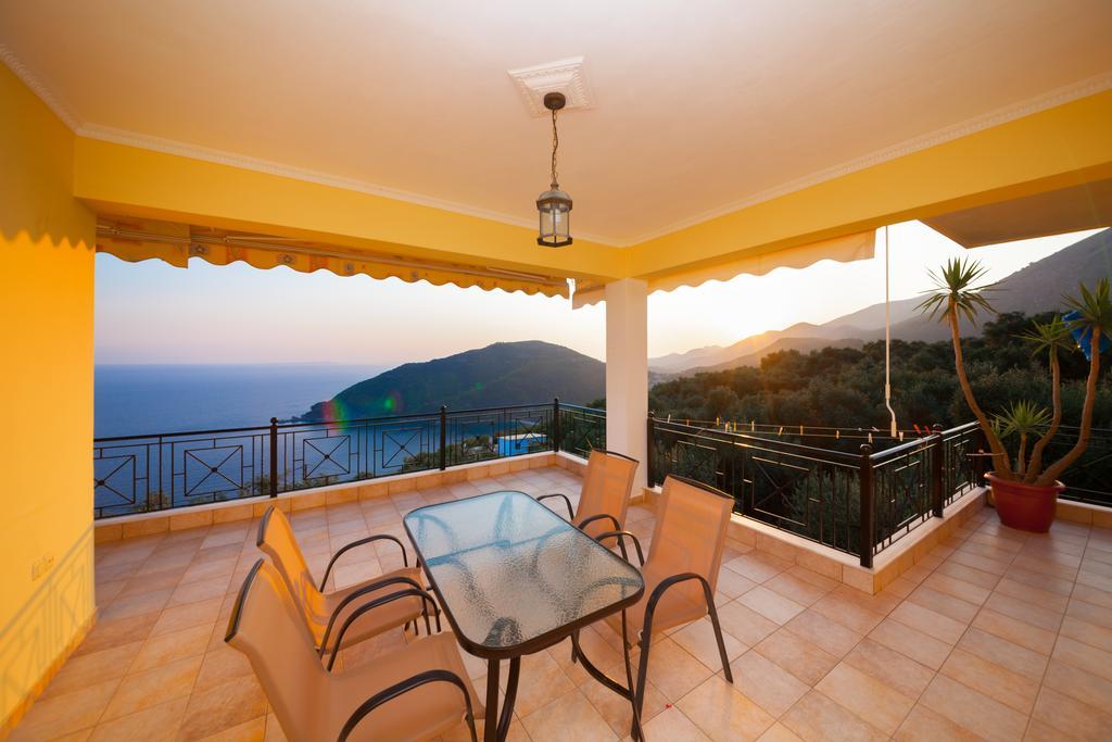 Ionian View - Panoramic Seaview Gems Apartment *