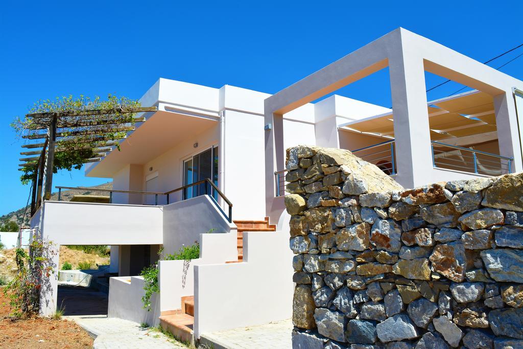 Villa-palaiochora Villa *