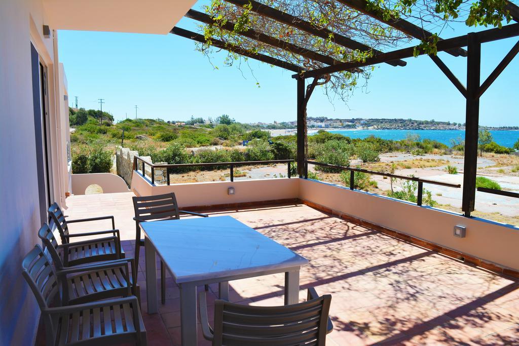 Villa-palaiochora Villa