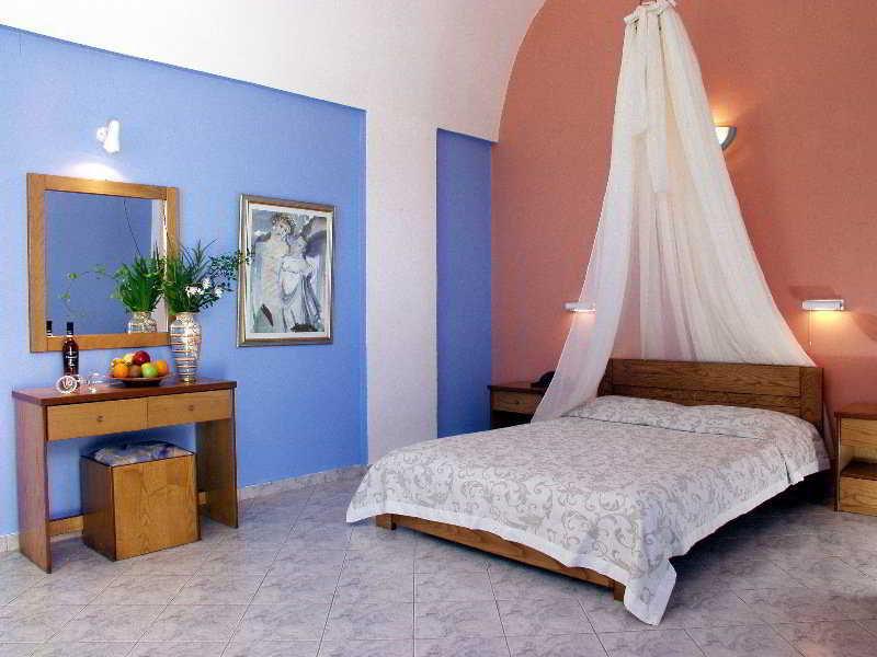 Philippion Boutique Hotel 4*