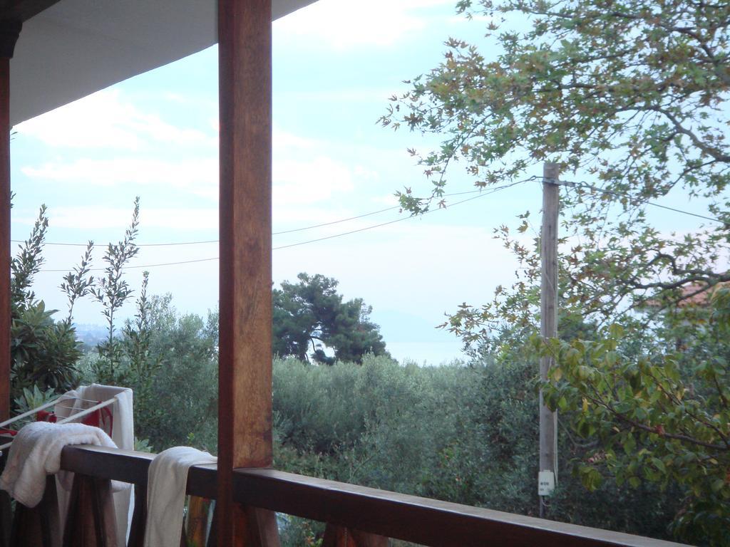 Mikiverna Maisonnette *