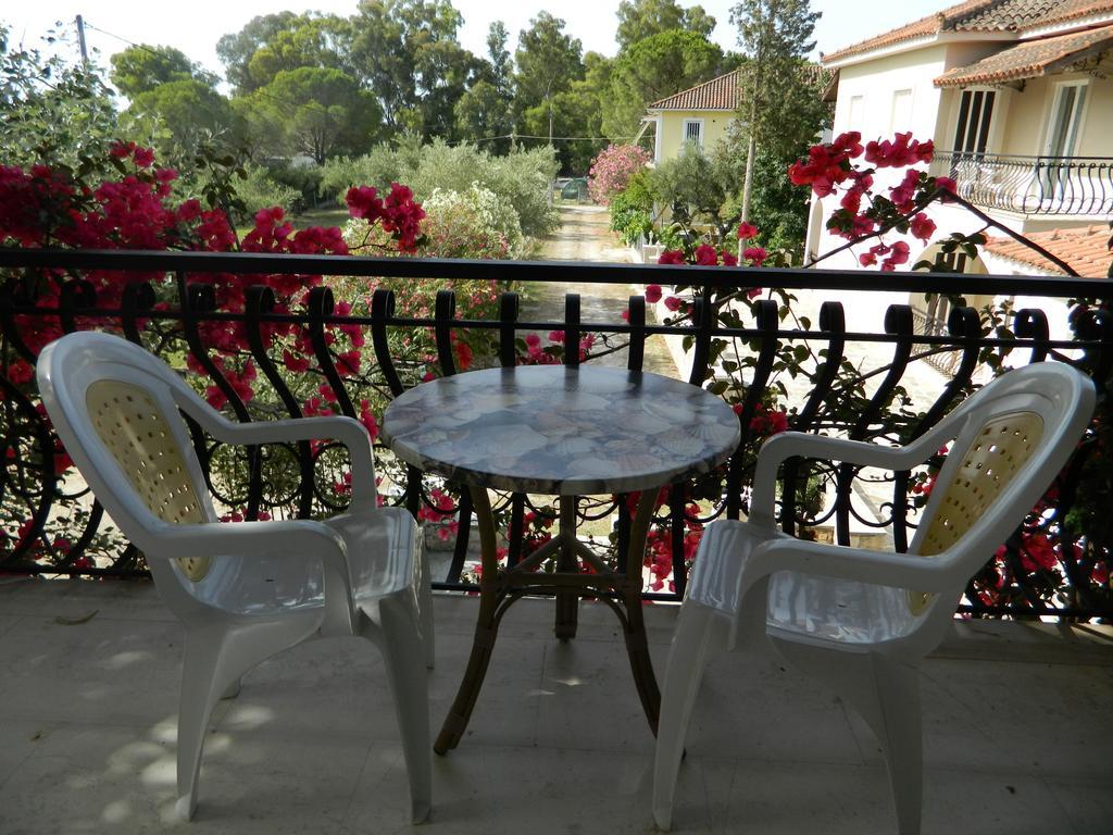 Studio Romantica Laganas