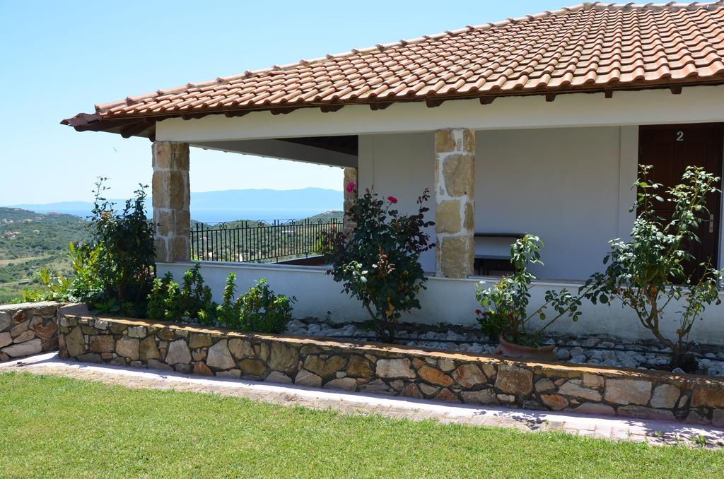 Guest house Gemeli 3*