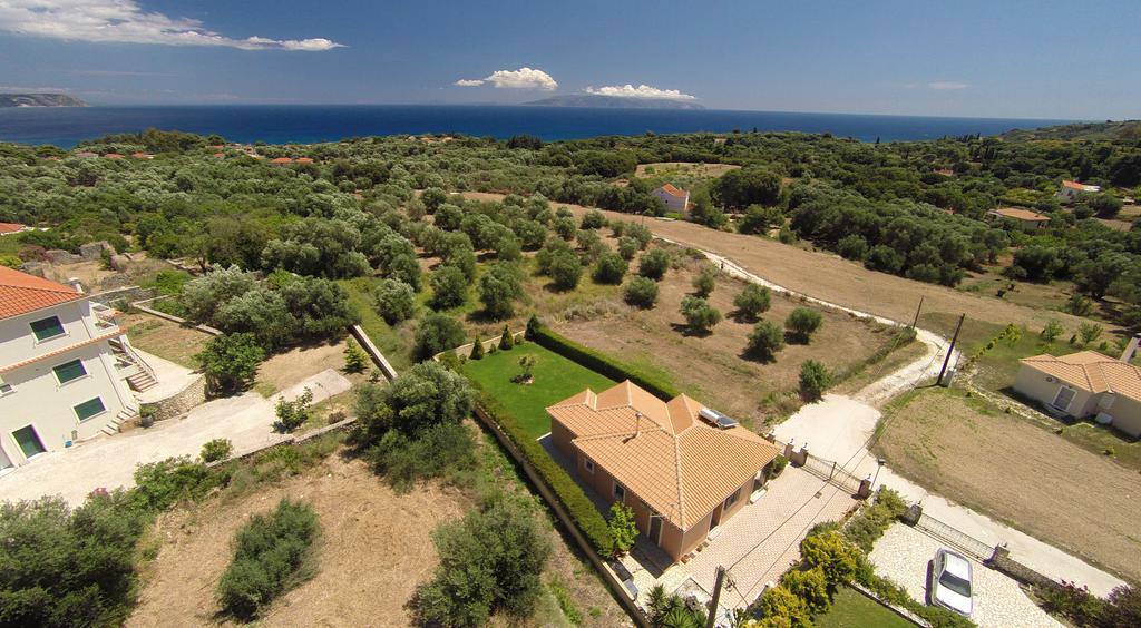 Villa Paraspori Pesadha