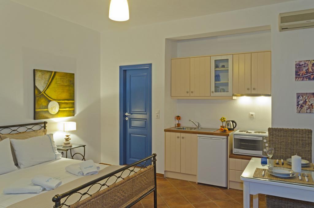 Aspro Mple Apartment Astypalaia