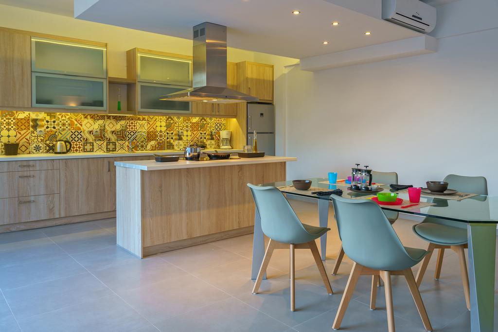 Seaside Residences *