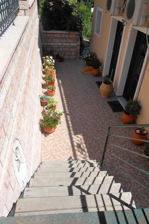 Diamantis Studios Parga