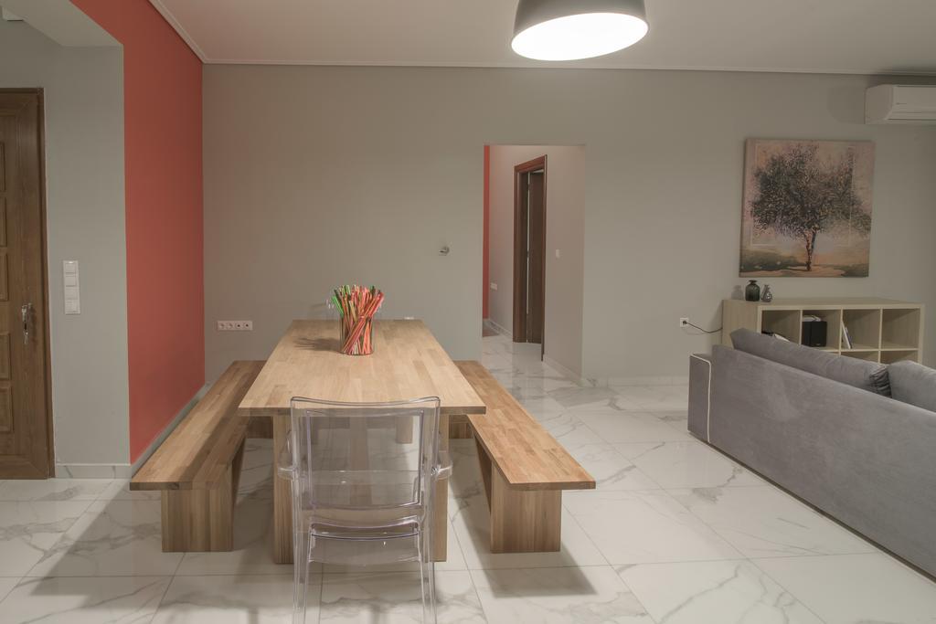 Petra Luxury And Corinth