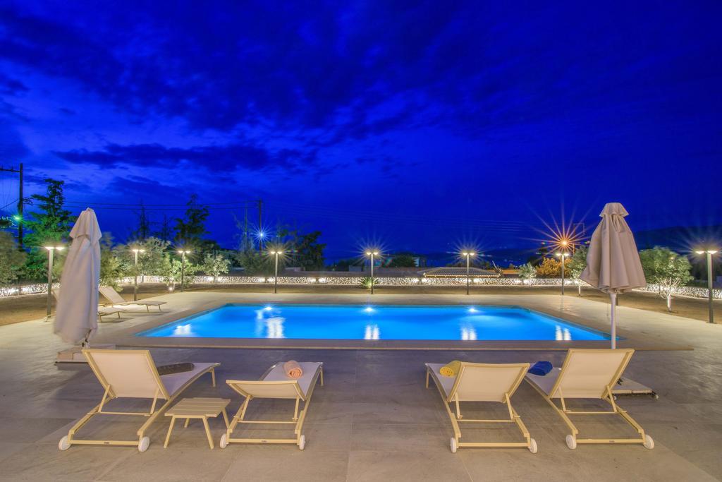 Petra Luxury And Corinth