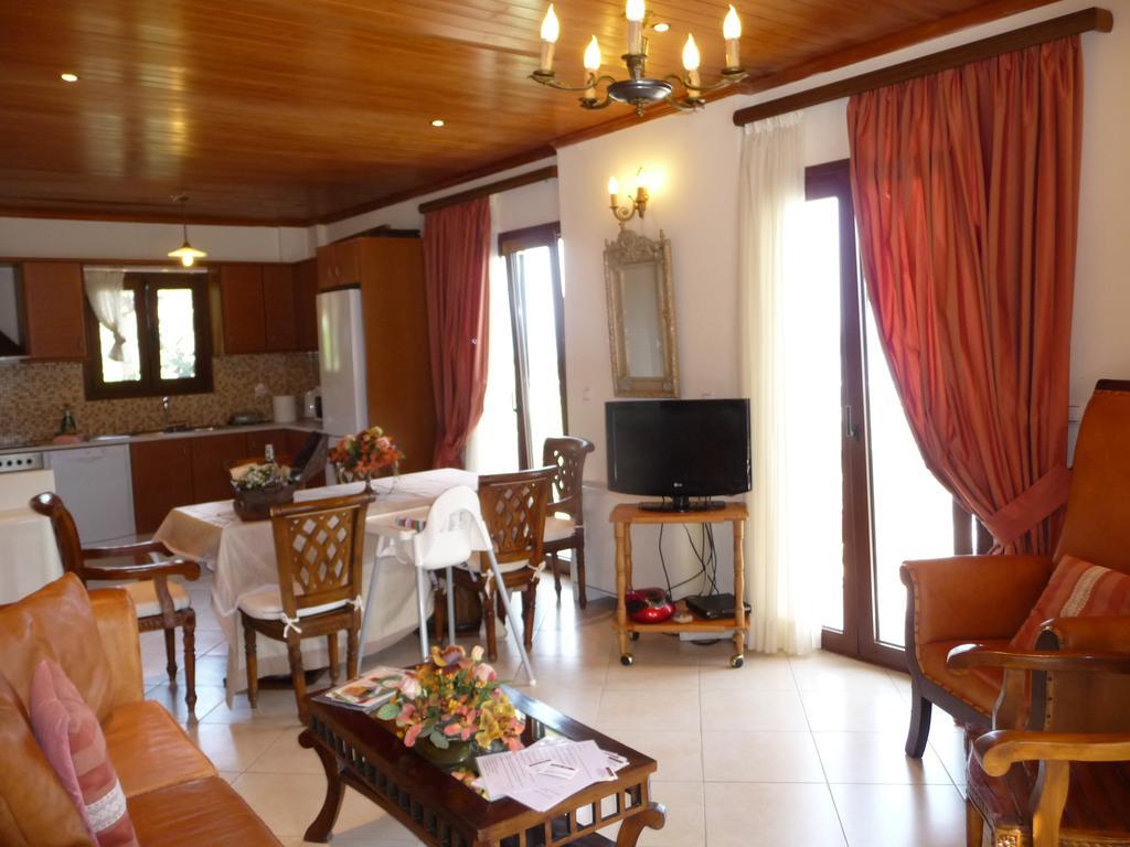 Amalia * Nydri (Lefkada)