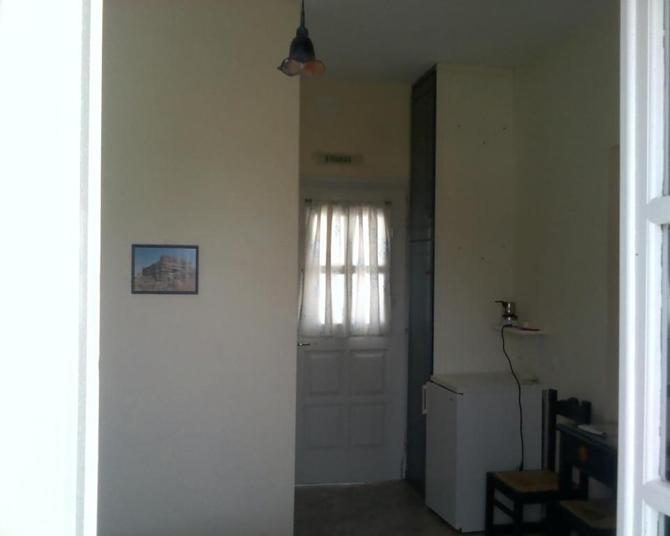 Isalos 3* Livadi (Serifos)