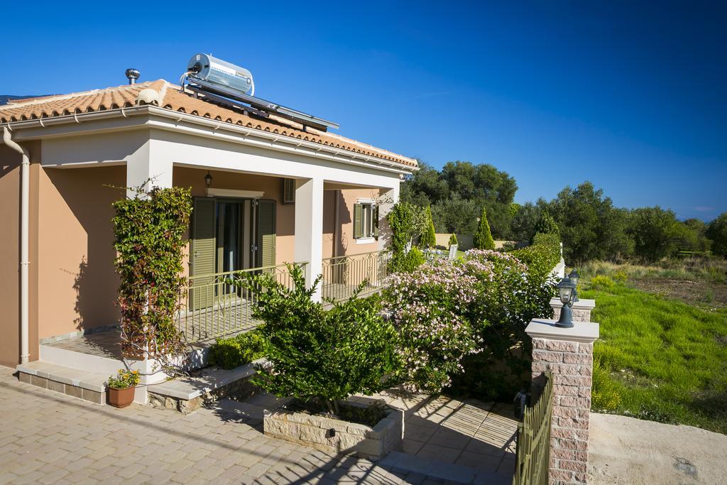 Paraspori Villa Pesadha