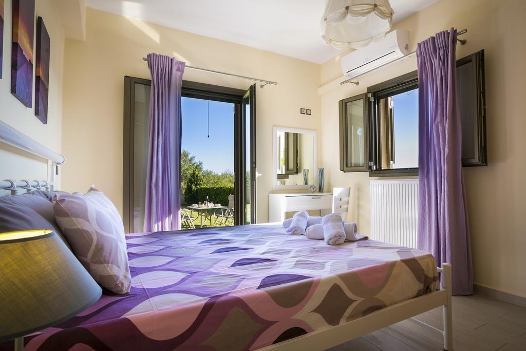Villa Paraspori Pesadha