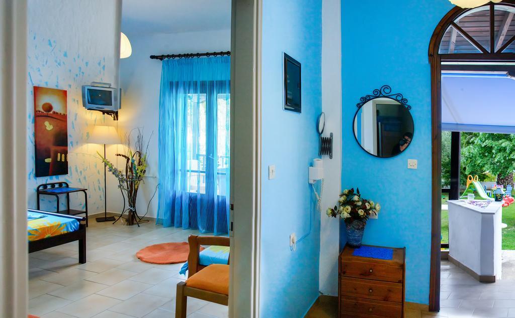 Apartment Maras Marinas Open All Year Nikiti (Sithonia)