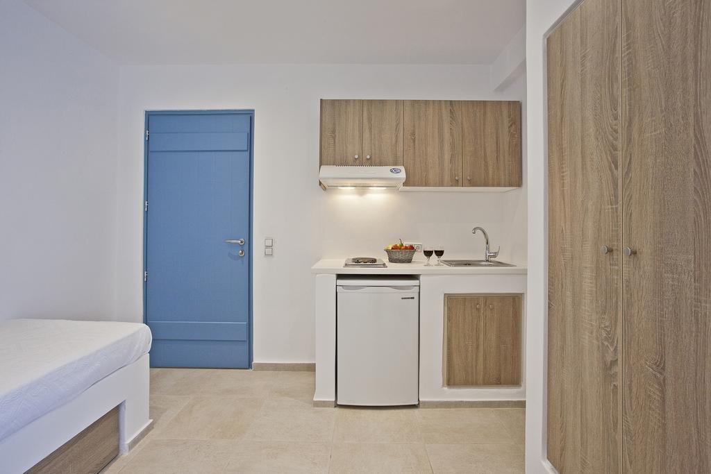 Aparthotel Naxos Colosseo