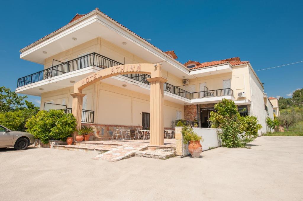 Athina Hotel Krestena