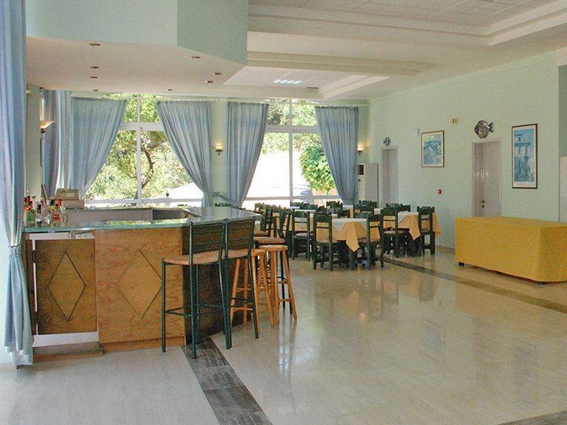 Paramonas Apartment *