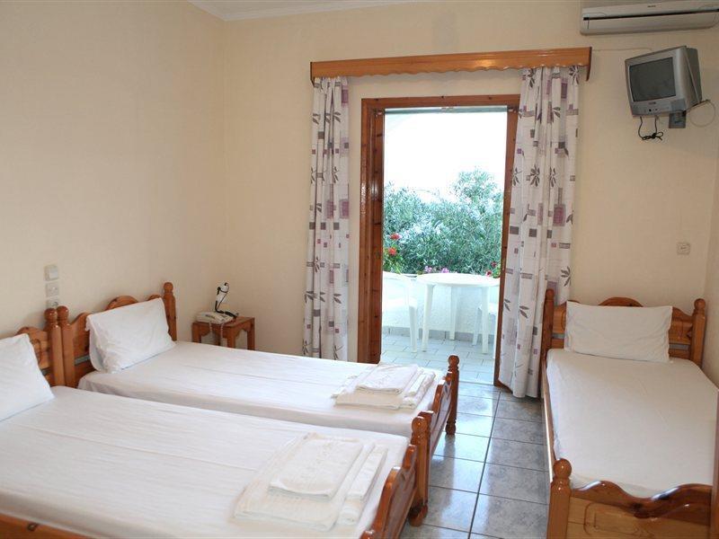Vrachos Holidays Hotel Paralia Vrachou