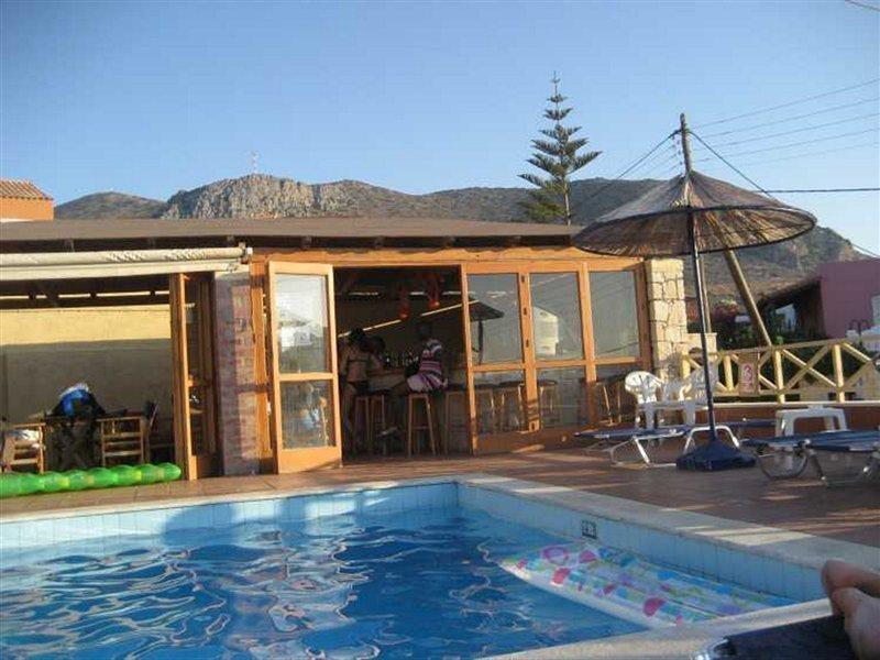 Golden Valantin Apartment