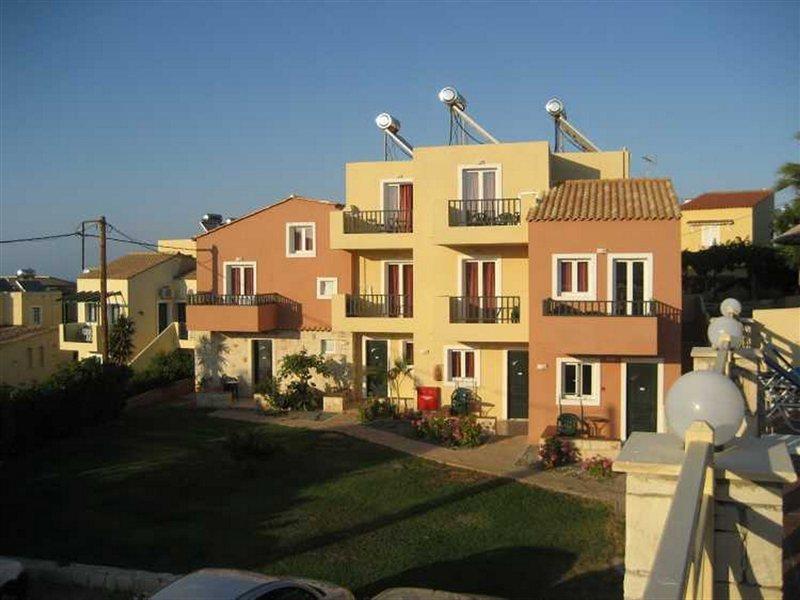 Golden Valantin Apartment Hersonissos (Crete)