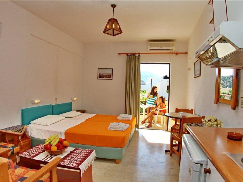 Anatoli Aparthotel 2*