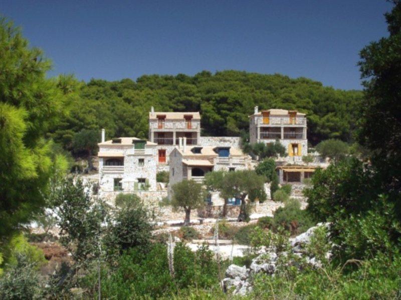 Revera Traditional Stone Villas, & Villa *