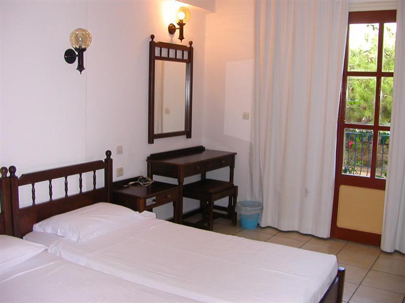 Hotel Pedi Symi