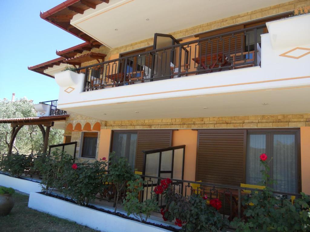 Apartment Alexandros *